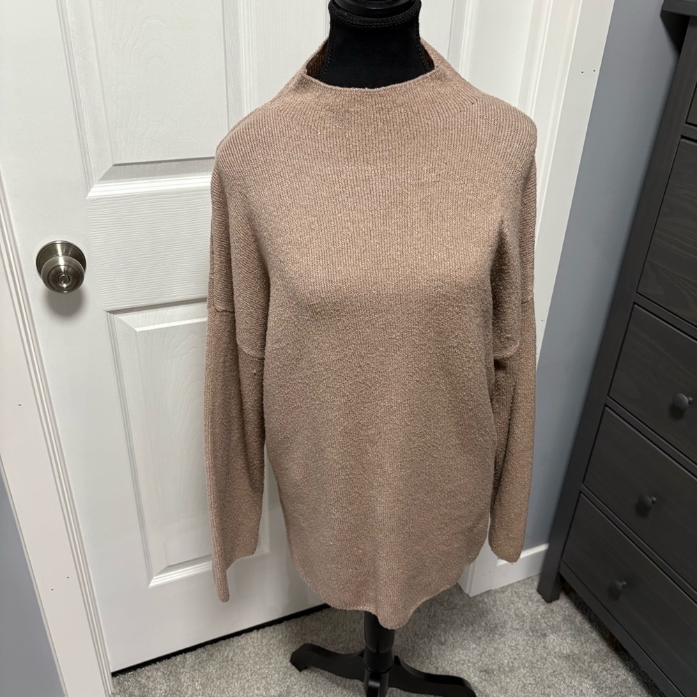 Urban Outfitters Sweater